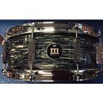 WFLIII Drums 1728N Series Maple Snare 5.5X14" with trick strainer, Black Oyster